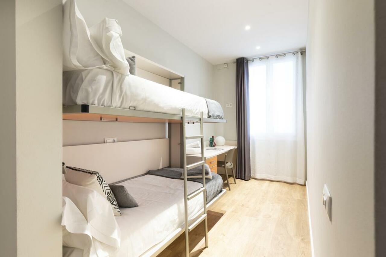 Aspasios Urquinaona Appartement
