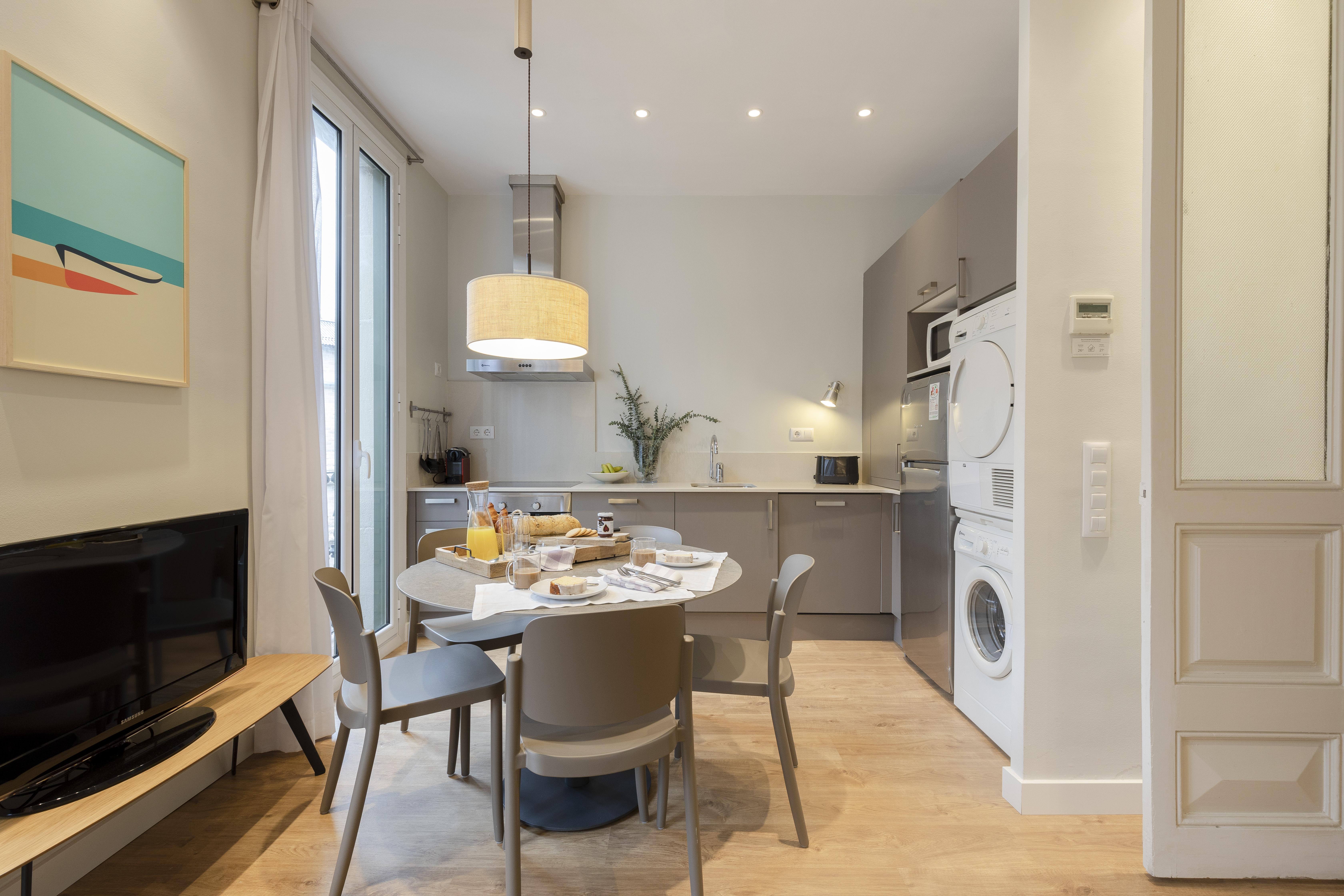 Aspasios Urquinaona Appartement *